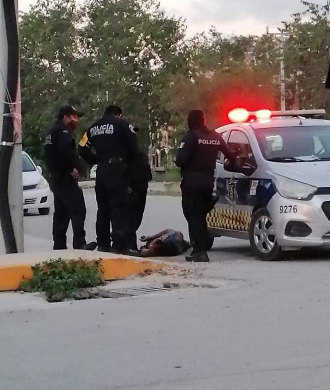 Fractura de cuello y columna; policía de Quintana Roo artífice de un asesinato brutal contra mujer salvadoreña