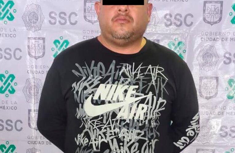 En la alcaldía Gustavo A. Madero, efectivos de la SSC detuvieron a un hombre probablemente relacionado con la venta y compra de narcóticos en la zona Centro de la ciudad