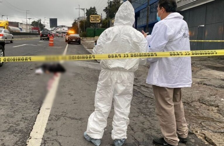 Mujer es atropellada en la México-Toluca