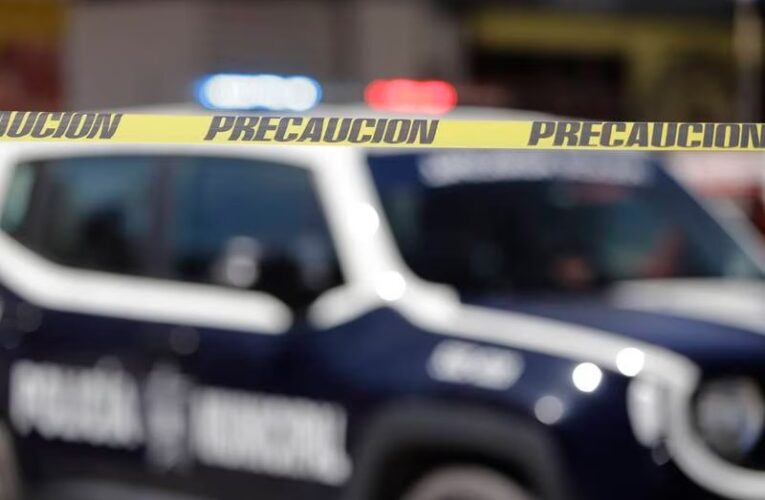 Hombre ataca a balazos a su esposa y suegra en Jalisco