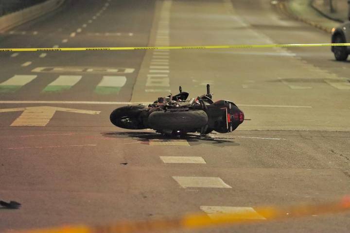 Un motociclista ebrio provoca la muerte de su novia en Álvaro Obregón